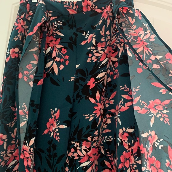 Bar III Floral Print Tie-Waist Pants - Picture 5 of 6